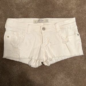 Abercrombie & Fitch Shortie